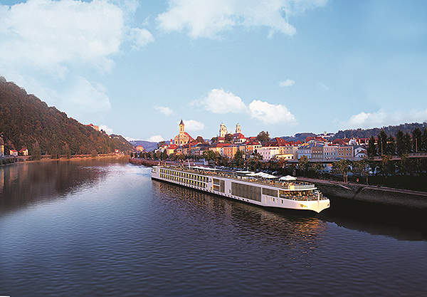 viking river cruise passenger capacity