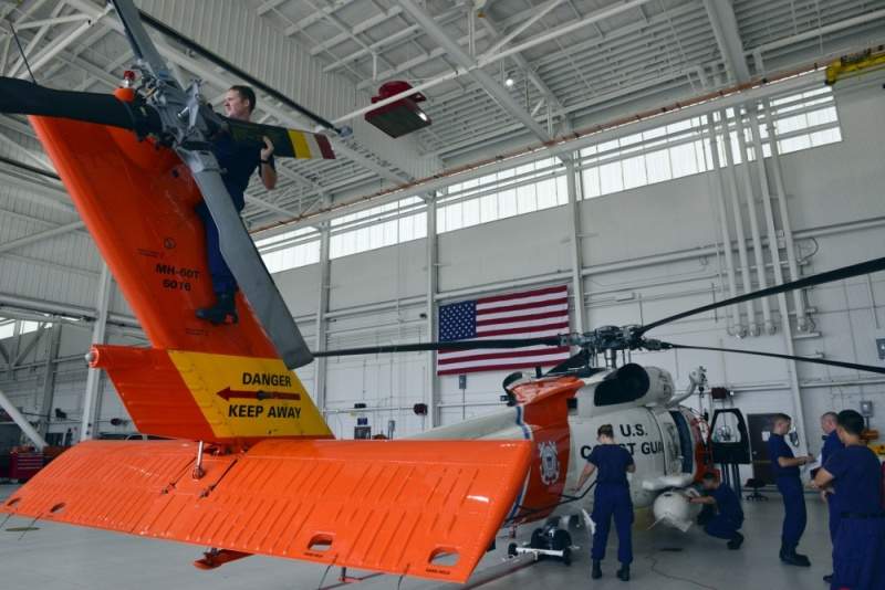 hurricane michael aircraft coast guard