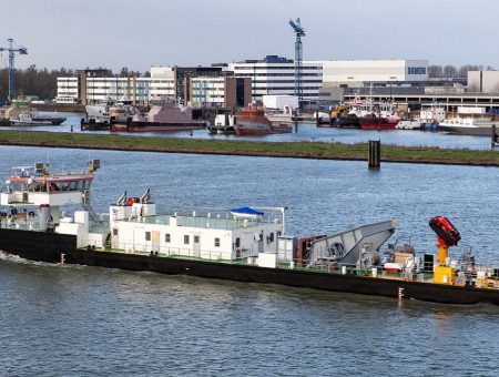 Carl Straat Diving Bell Ship