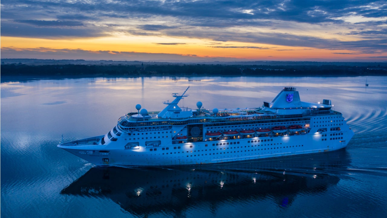 Cruise trends: Vaccines leads Twitter mentions in Q1 2021