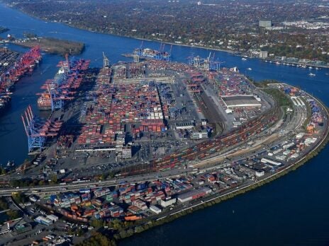 Hamburg port logs growth in seaborne cargo handling