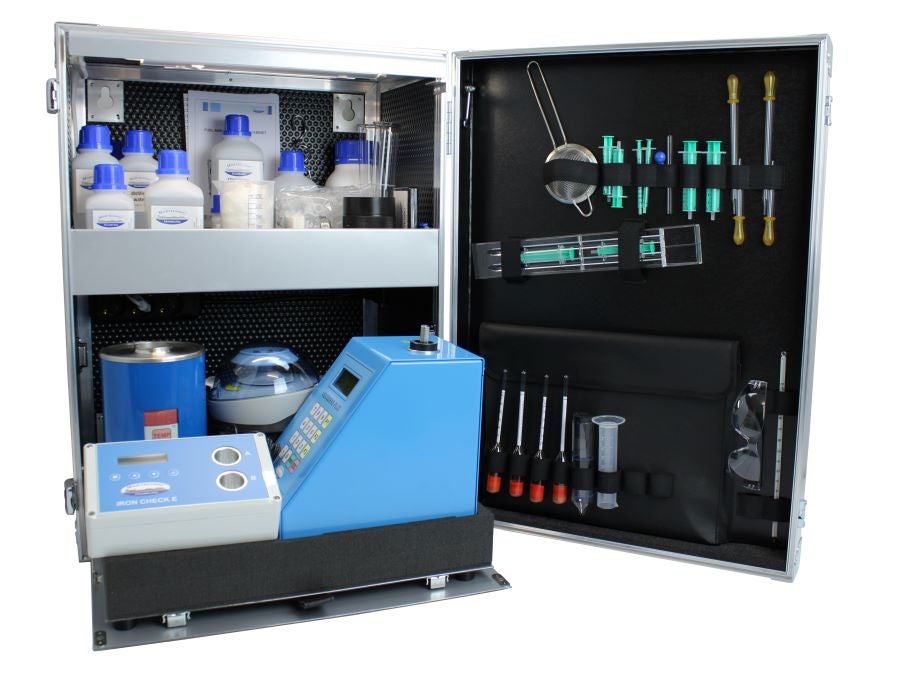 FUEL AND LUBE OIL TEST CABINET Option II: MT CAT FINES CHECK + TOTAL IRON CHECK incl. Reagents and Accessories